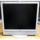 БУ монитор 17" Philips 170B с колонками и USB-хабом в Уссурийске, белый (Уссурийск)